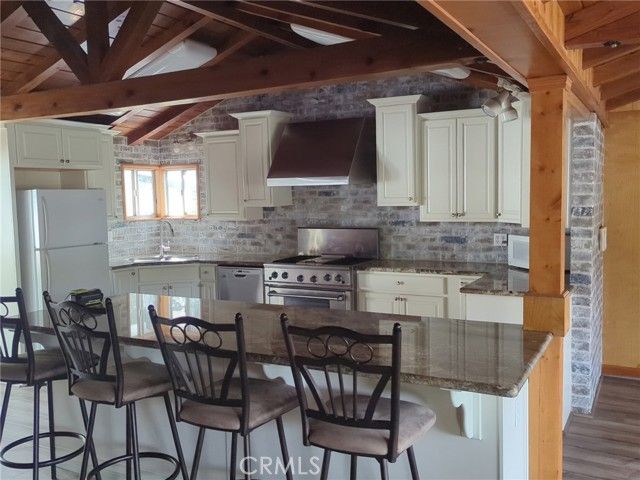 53327 Road 432, Bass Lake, CA 93604