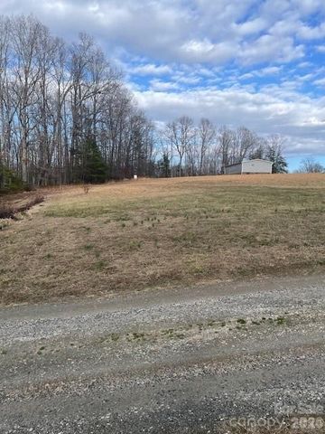 937 Drucilla Church Road, Dysartsville, NC 28761