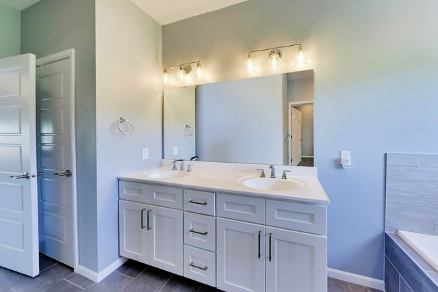 6200 Brie Avenue, Portage, IN 46368