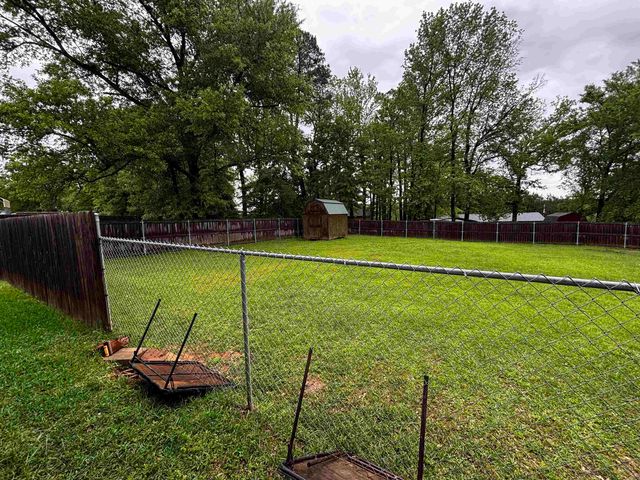 2889 S COUNTY ROAD 406, Henderson, TX 75654