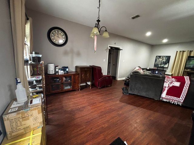 2889 S COUNTY ROAD 406, Henderson, TX 75654