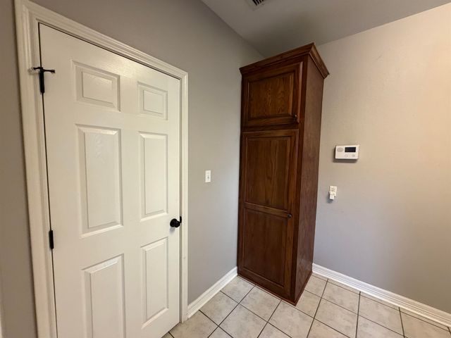 2889 S COUNTY ROAD 406, Henderson, TX 75654