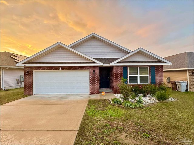 5740 Guinevere Ln, Milton, FL 32583