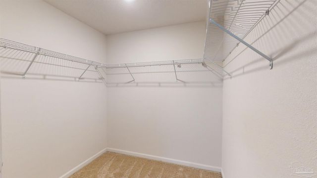 5740 Guinevere Ln, Milton, FL 32583