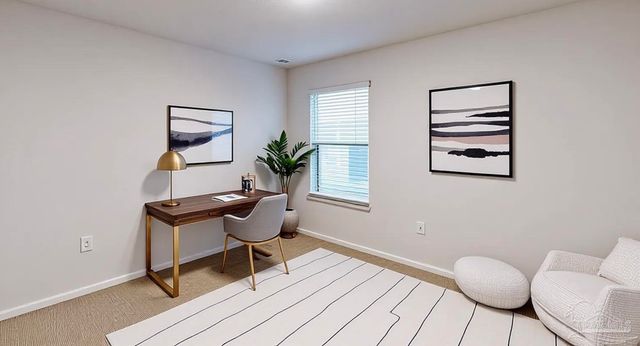 5740 Guinevere Ln, Milton, FL 32583