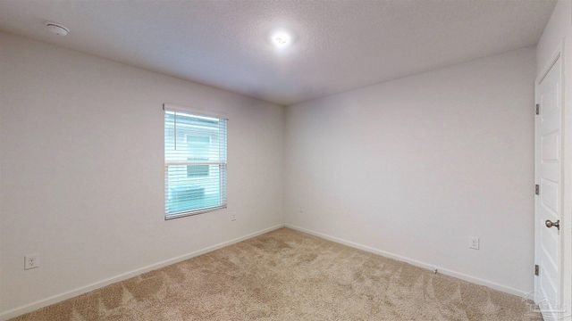 5740 Guinevere Ln, Milton, FL 32583