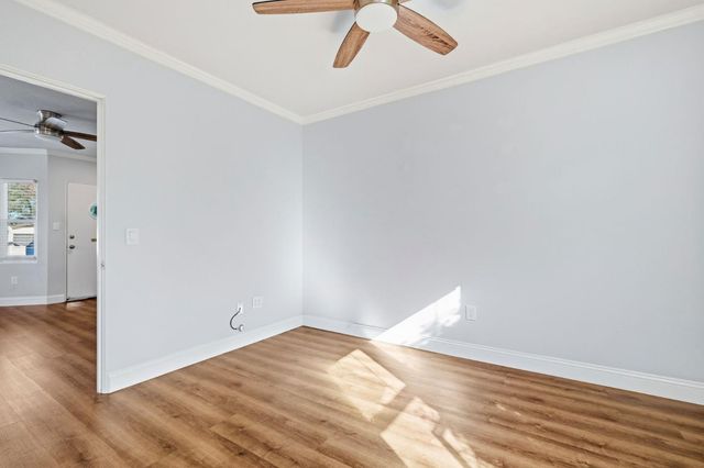 704-718 Broadway, Santa Cruz, CA 95062