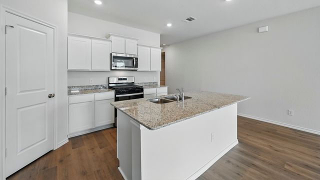 2900 Peppergrass Street, Royse City, TX 75189