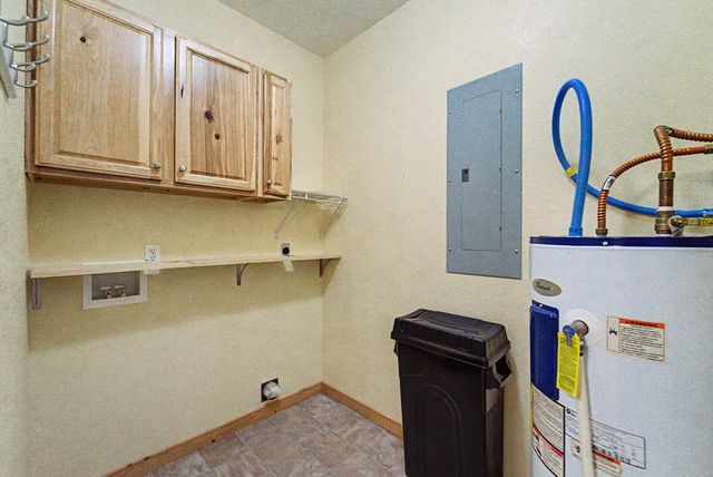 138 Hubbell Lane, Robbinsville, NC 28771