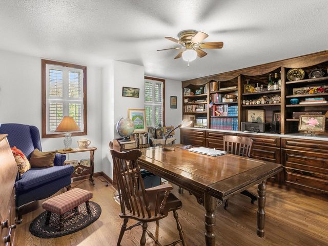 5933 Garden Grove DRIVE, Sheboygan, WI 53081