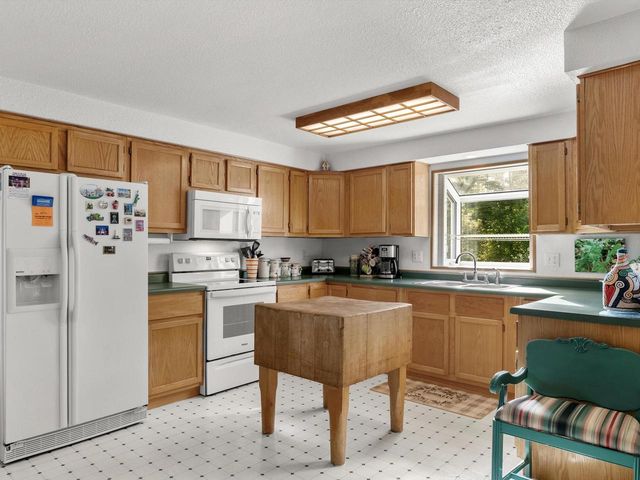 5933 Garden Grove DRIVE, Sheboygan, WI 53081