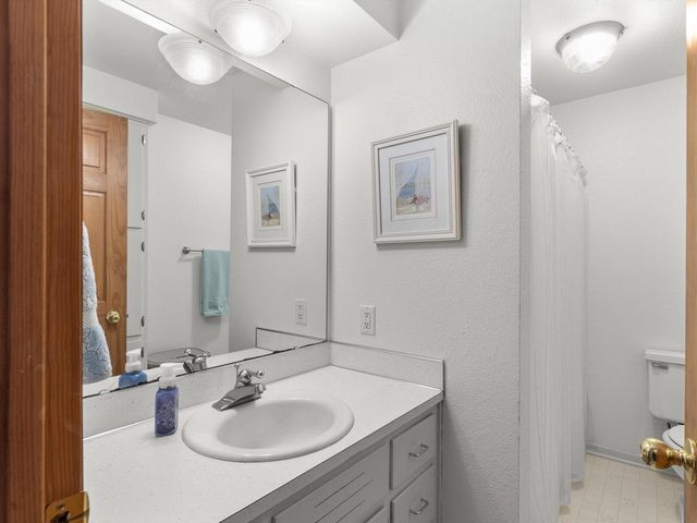 5933 Garden Grove DRIVE, Sheboygan, WI 53081