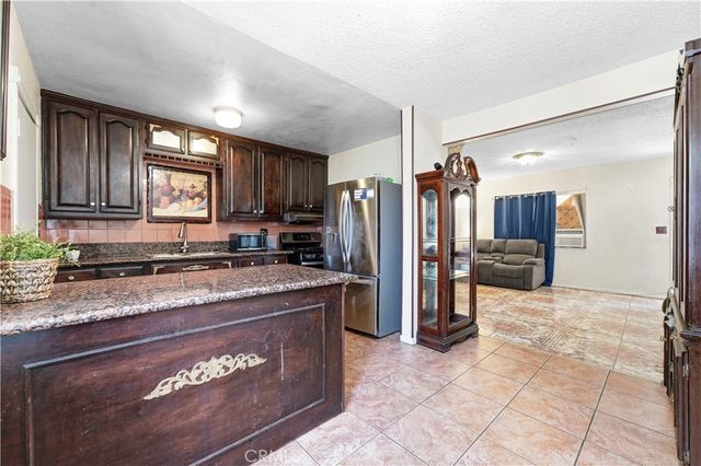 12375 Poinsettia, El Monte, CA 91732