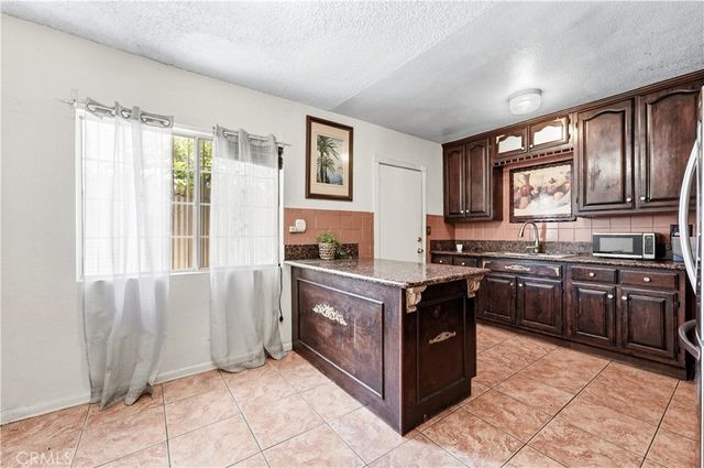 12375 Poinsettia, El Monte, CA 91732