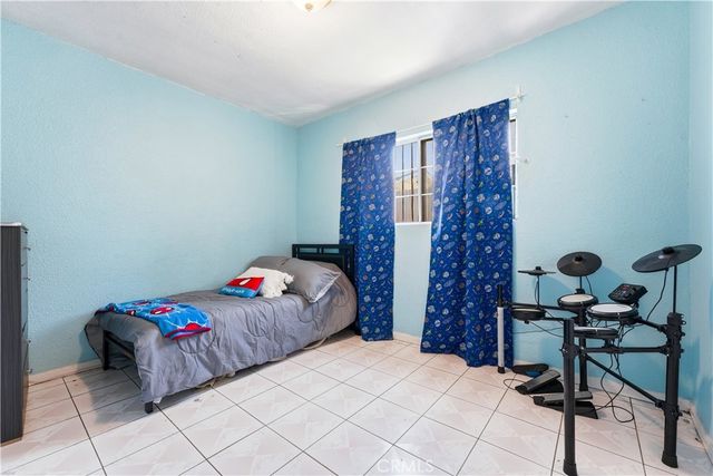 12375 Poinsettia, El Monte, CA 91732