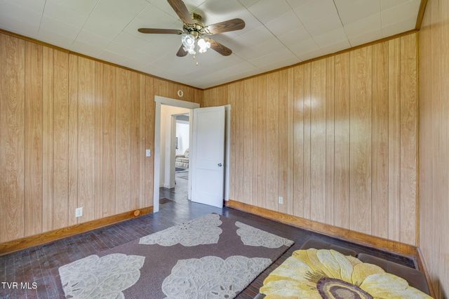225 Washington College Station, Limestone, TN 37681
