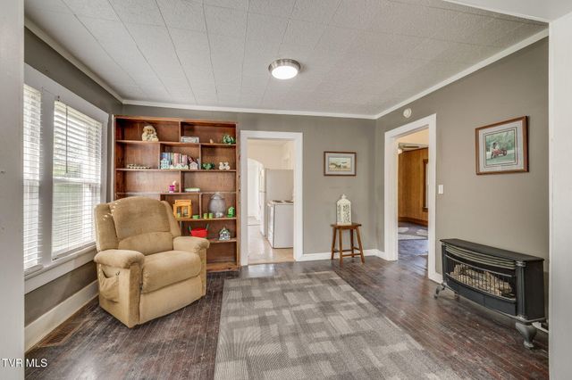 225 Washington College Station, Limestone, TN 37681