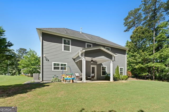 130 Edgewater Trail, Fayetteville, GA 30215