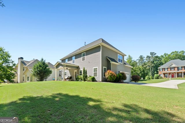 130 Edgewater Trail, Fayetteville, GA 30215