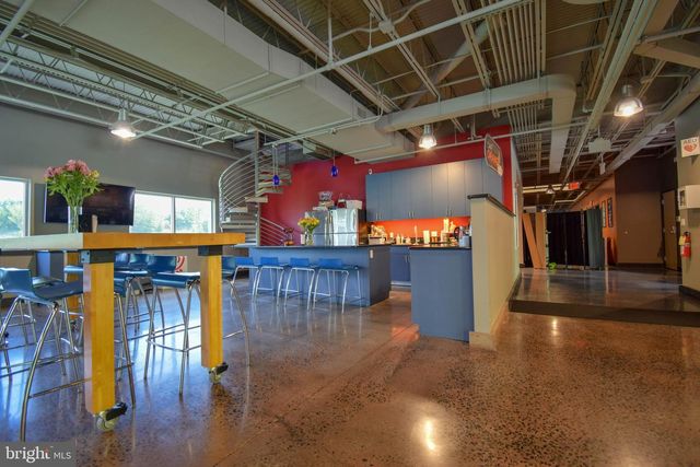 400 LAPP RD, Malvern, PA 19355