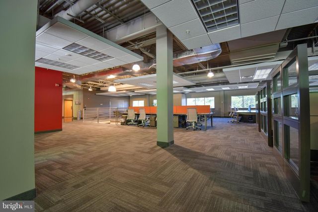 400 LAPP RD, Malvern, PA 19355