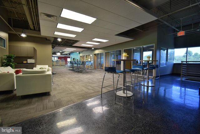 400 LAPP RD, Malvern, PA 19355