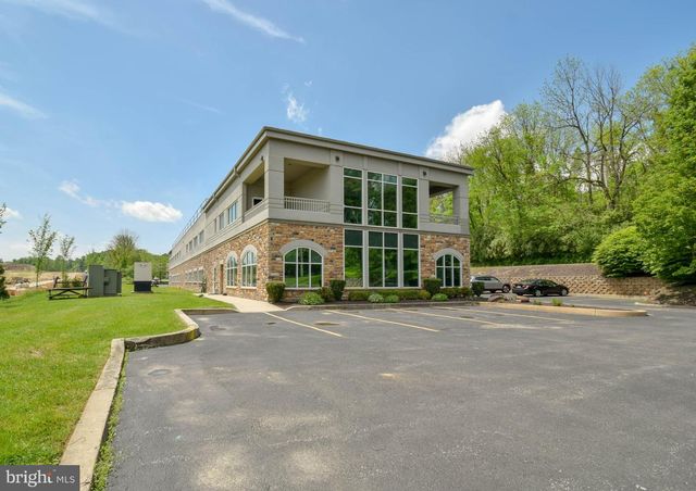 400 LAPP RD, Malvern, PA 19355