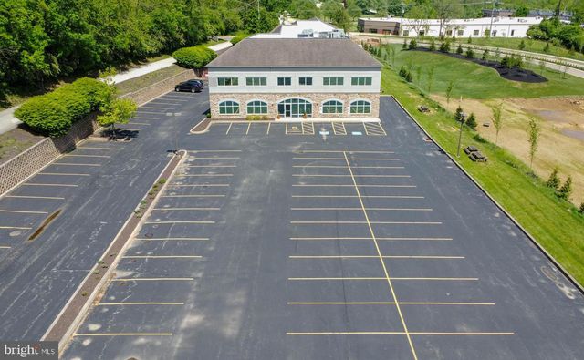 400 LAPP RD, Malvern, PA 19355