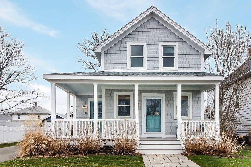 28 Bell St, Quincy, MA 02169