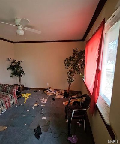 10117 Royal Drive, St Louis, MO 63136