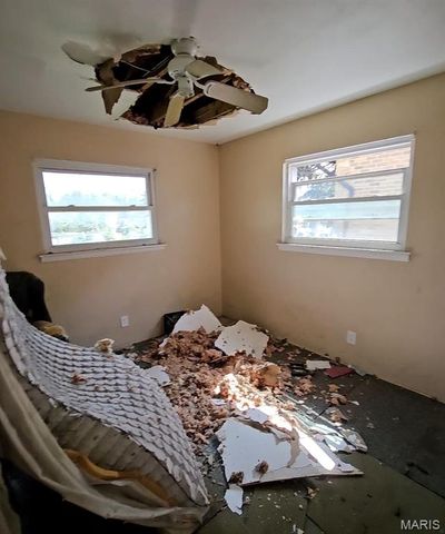 10117 Royal Drive, St Louis, MO 63136