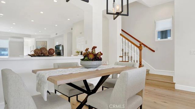 209 6th, Seal Beach, CA 90740