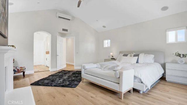 209 6th, Seal Beach, CA 90740