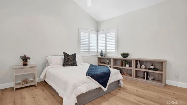 209 6th, Seal Beach, CA 90740