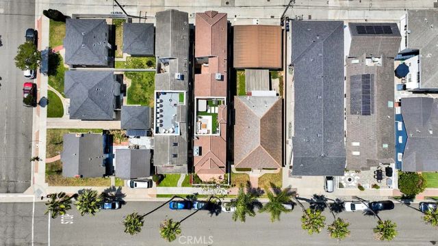 209 6th, Seal Beach, CA 90740