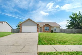 1280 General Parson Drive, Prairie Grove, AR 72753