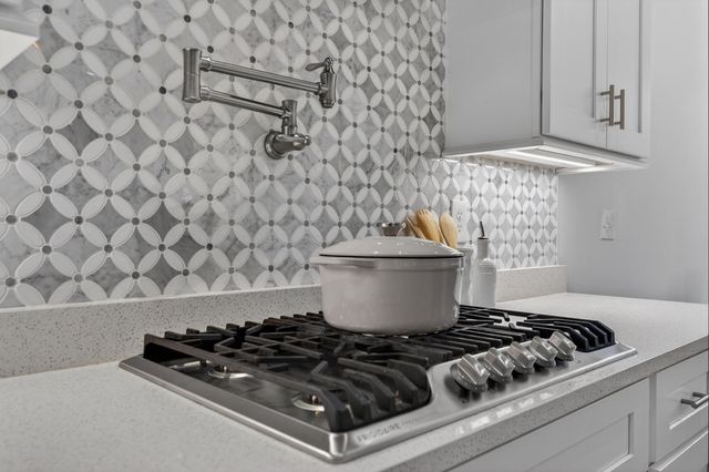 6 Plantation Oaks, Mary Esther, FL 32569