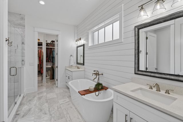 6 Plantation Oaks, Mary Esther, FL 32569