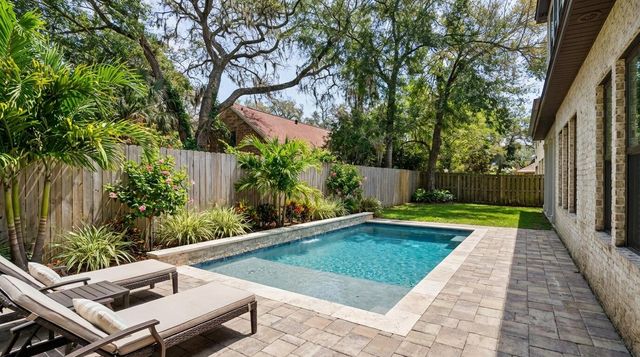 6 Plantation Oaks, Mary Esther, FL 32569