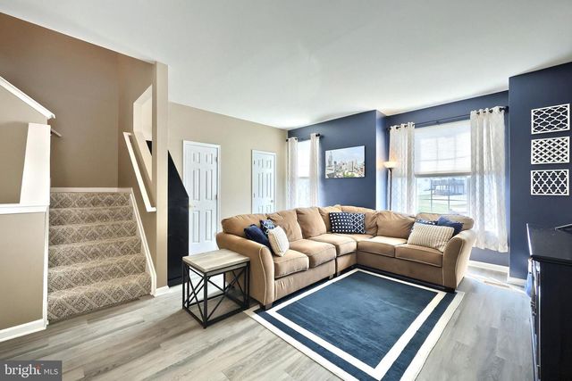 120 BRUAW DR, York, PA 17406