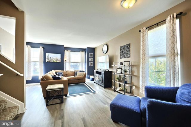 120 BRUAW DR, York, PA 17406