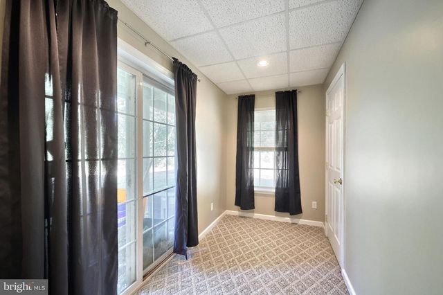 120 BRUAW DR, York, PA 17406