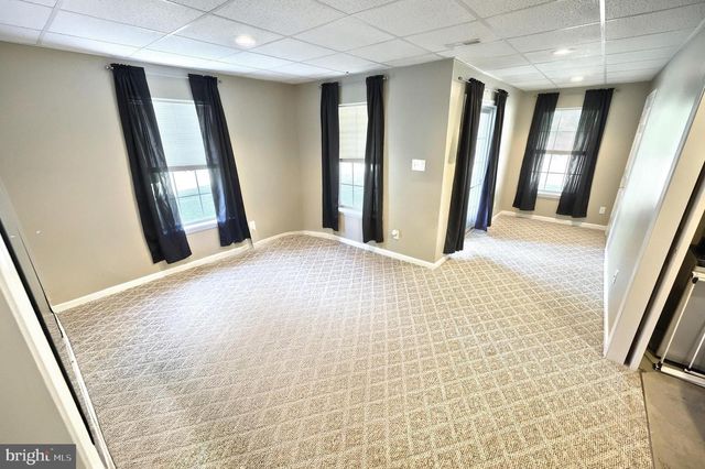 120 BRUAW DR, York, PA 17406