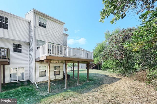120 BRUAW DR, York, PA 17406