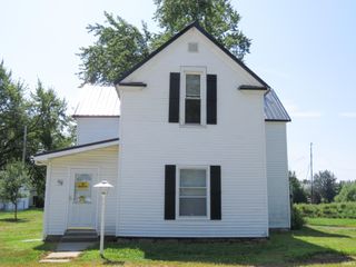 207 W LINCOLN Street, Swayzee, IN 46986