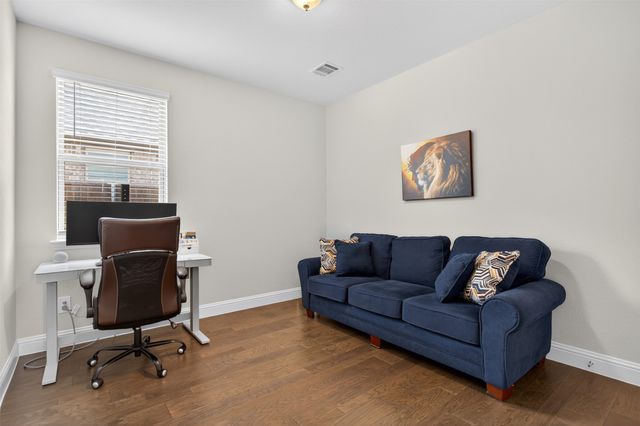 1002 Copper Smith Way, Forney, TX 75126
