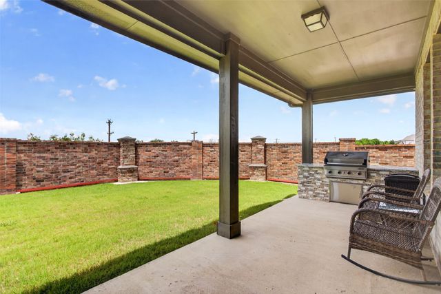 1002 Copper Smith Way, Forney, TX 75126