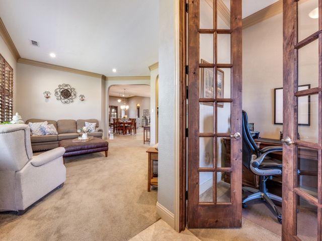 4612 Brookside Drive, Denton, TX 76226