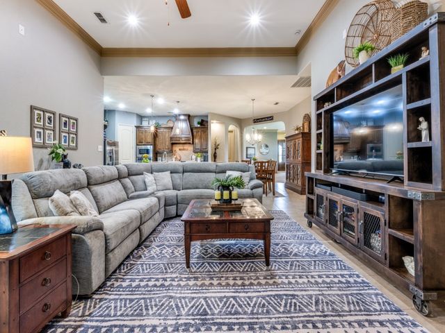 4612 Brookside Drive, Denton, TX 76226