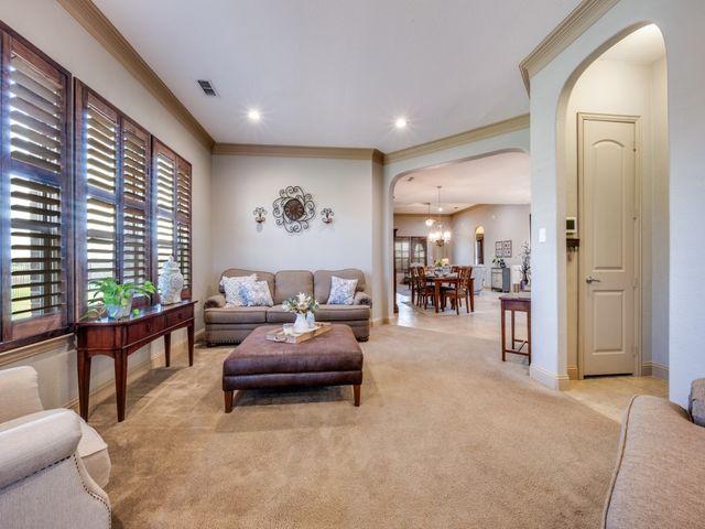 4612 Brookside Drive, Denton, TX 76226